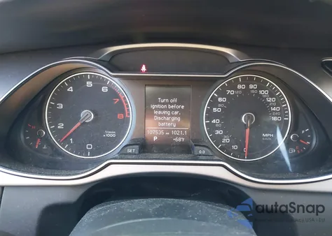 2013 Audi A4 2.0T Premium z USA, uszkodzony, nr VIN WAUBFAFL7DN041410